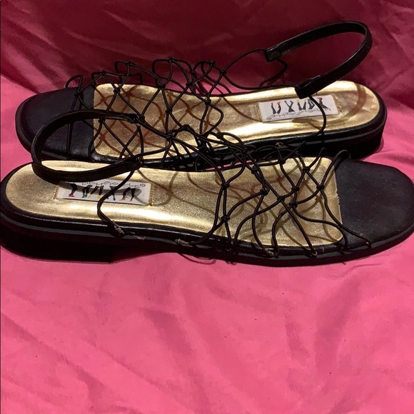 Sandals - Picture 3 of 3